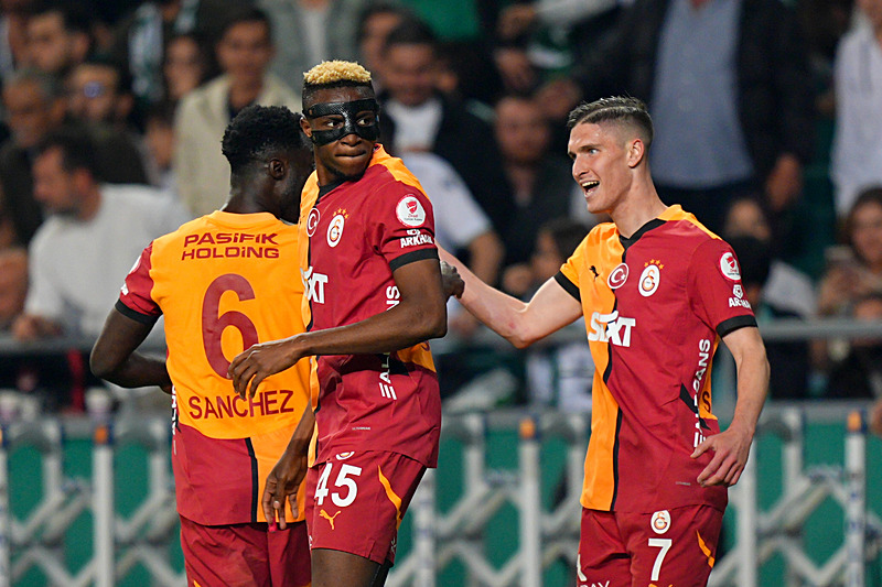 Bülent Timurlenk Tümosan Konyaspor-Galatasaray maçını yorumladı