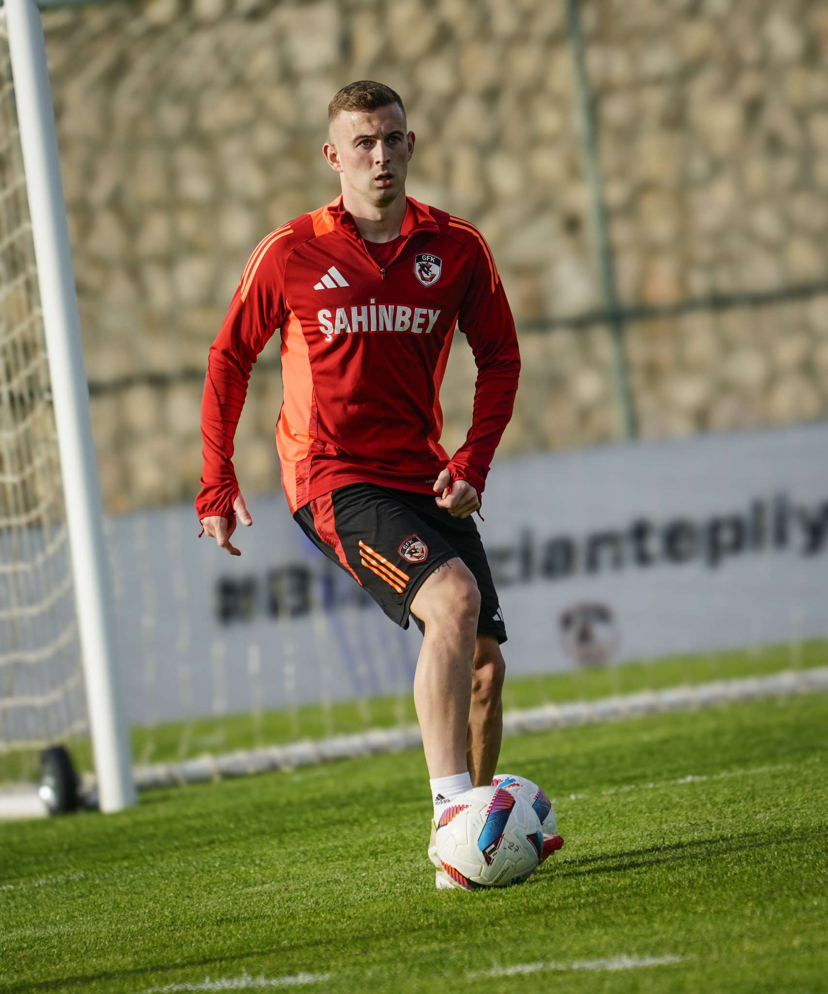 Fenerbahçe’den Kozlowski hamlesi! İşte transfere ayrılan bütçe