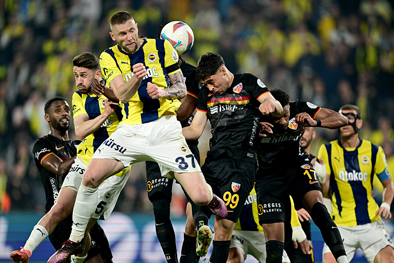 TRANSFER HABERLERİ | Fenerbahçeli yıldız eski takımına dönüyor! Anlaşma büyük oranda sağlandı
