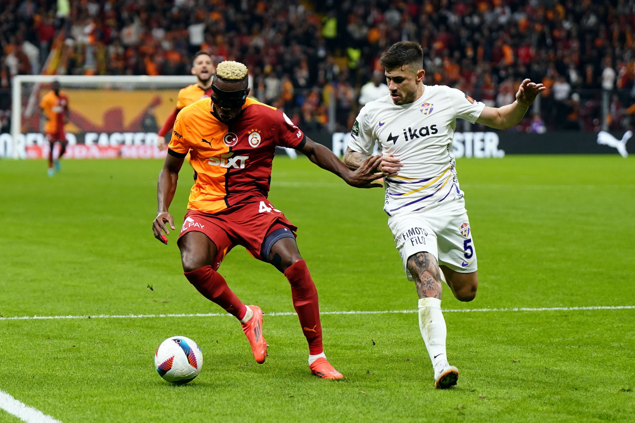 GALATASARAY HABERİ | Victor Osimhen’e Suudi Arabistan kancası! Transferde dev bütçe ayırdılar