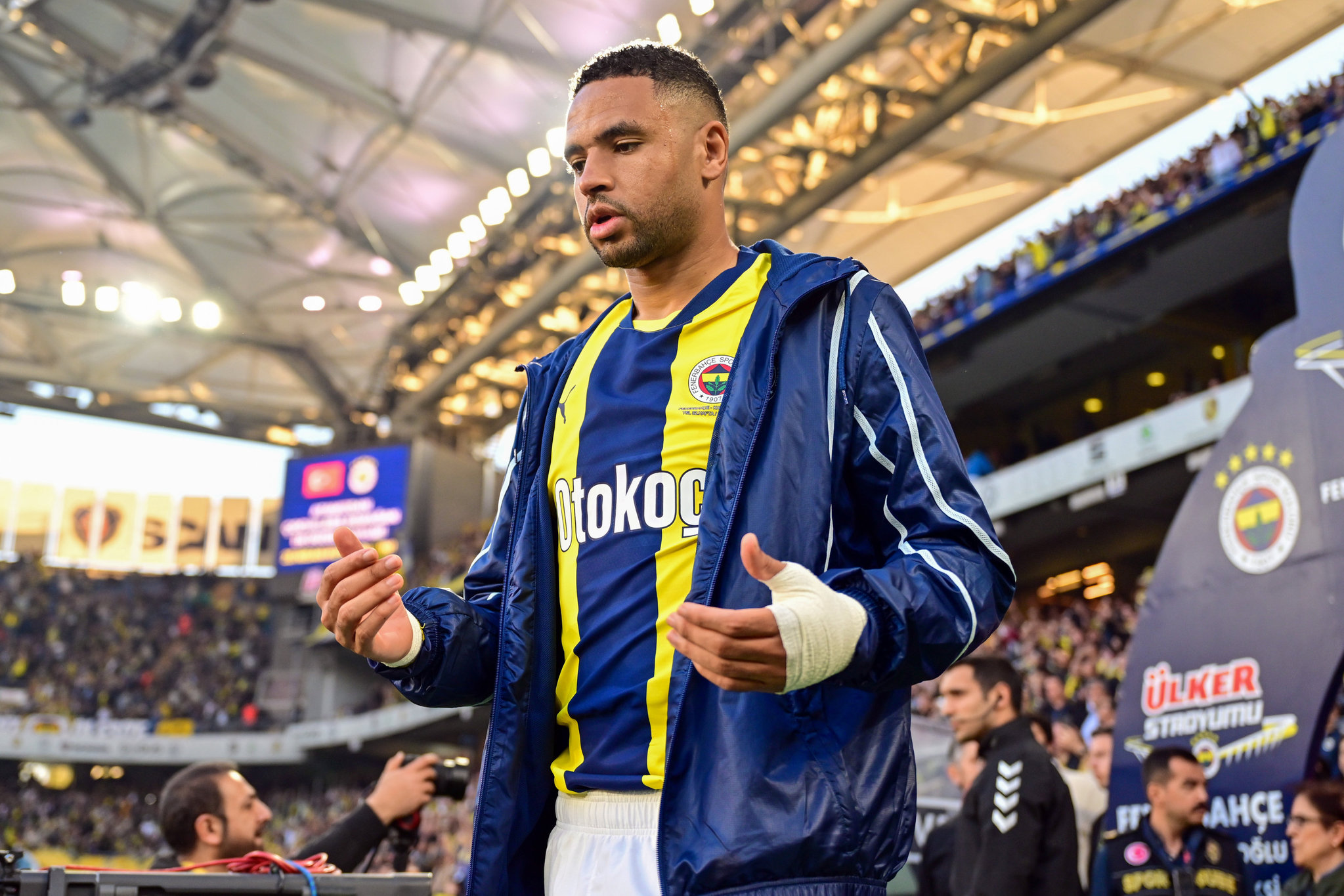 FENERBAHÇE HABERİ |’Takımdan ayrılmak istiyor’ Youssef En-Nesyri için flaş Premier Lig iddiası