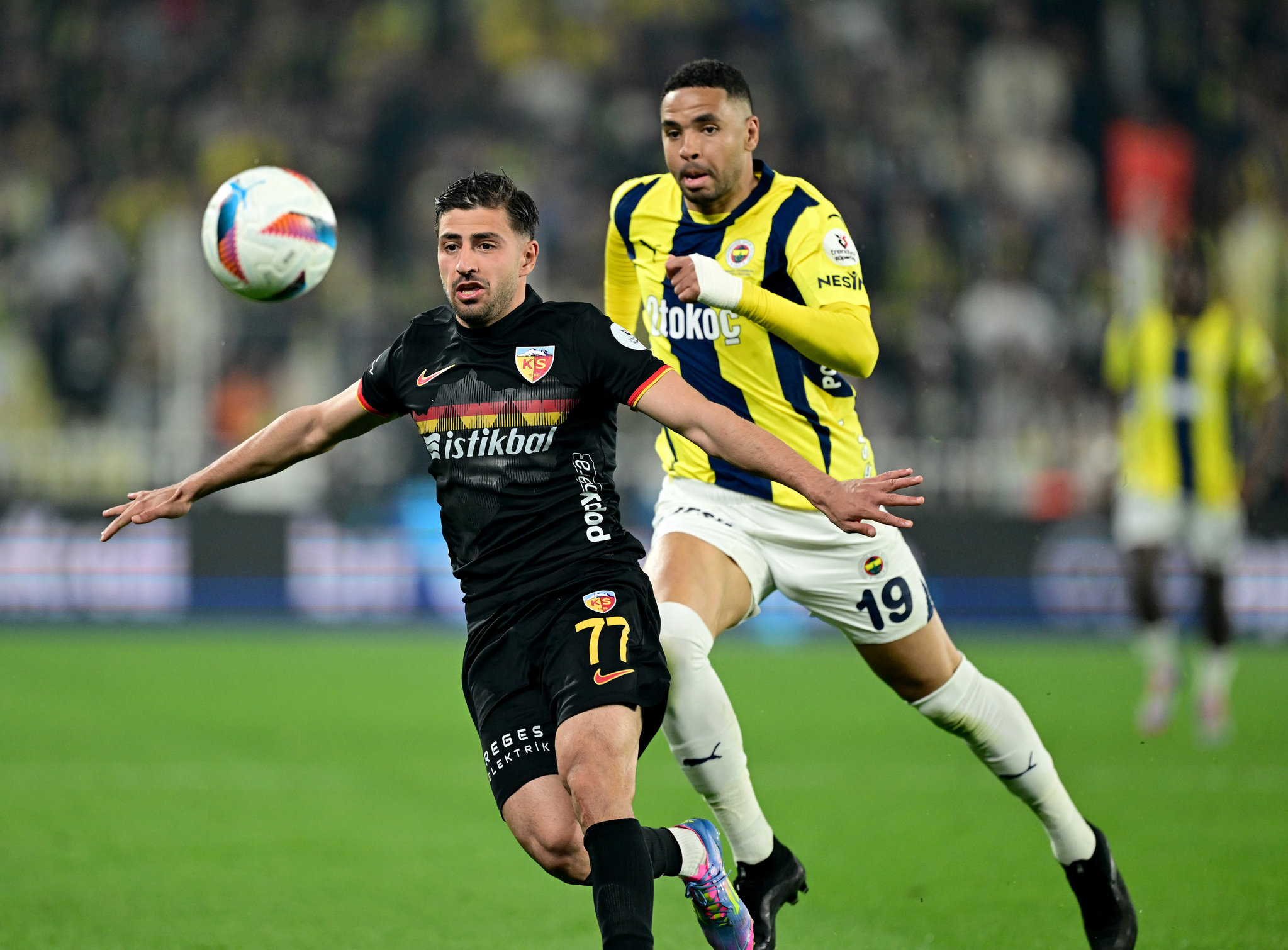 FENERBAHÇE HABERİ |’Takımdan ayrılmak istiyor’ Youssef En-Nesyri için flaş Premier Lig iddiası