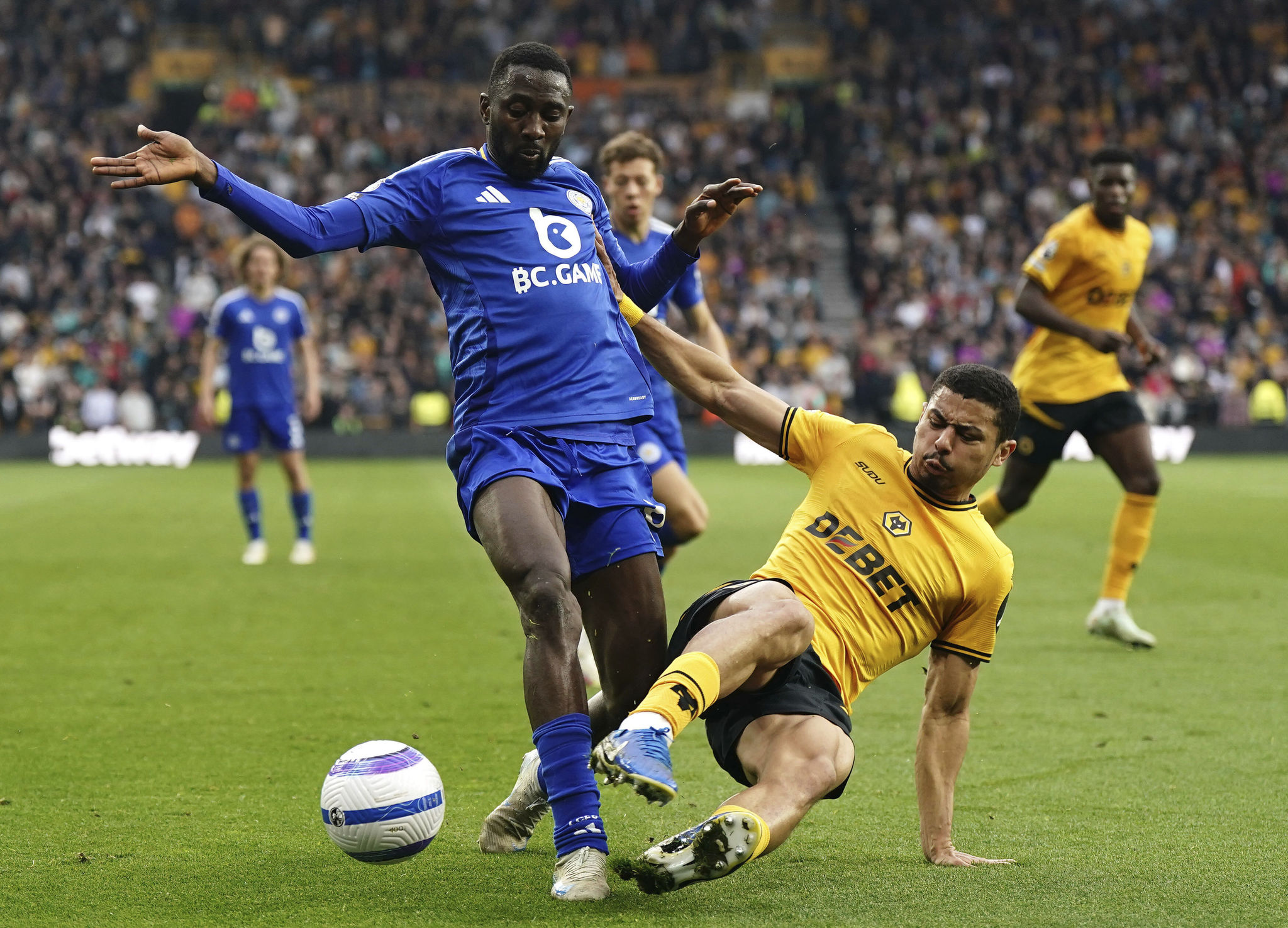 Fenerbahçe’den Wilfred Ndidi bombası! Jose Mourinho’dan transfere onay çıktı!
