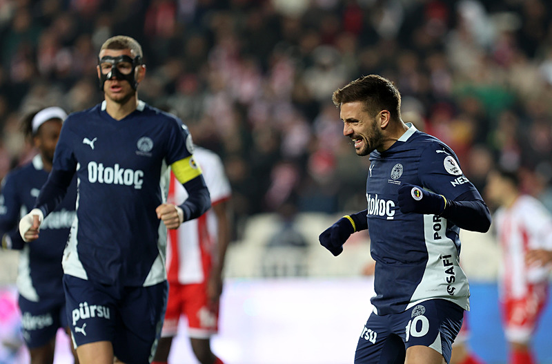 Fenerbahçe’de bir dönem sona mı eriyor? İşte Tadic ve Dzeko planı