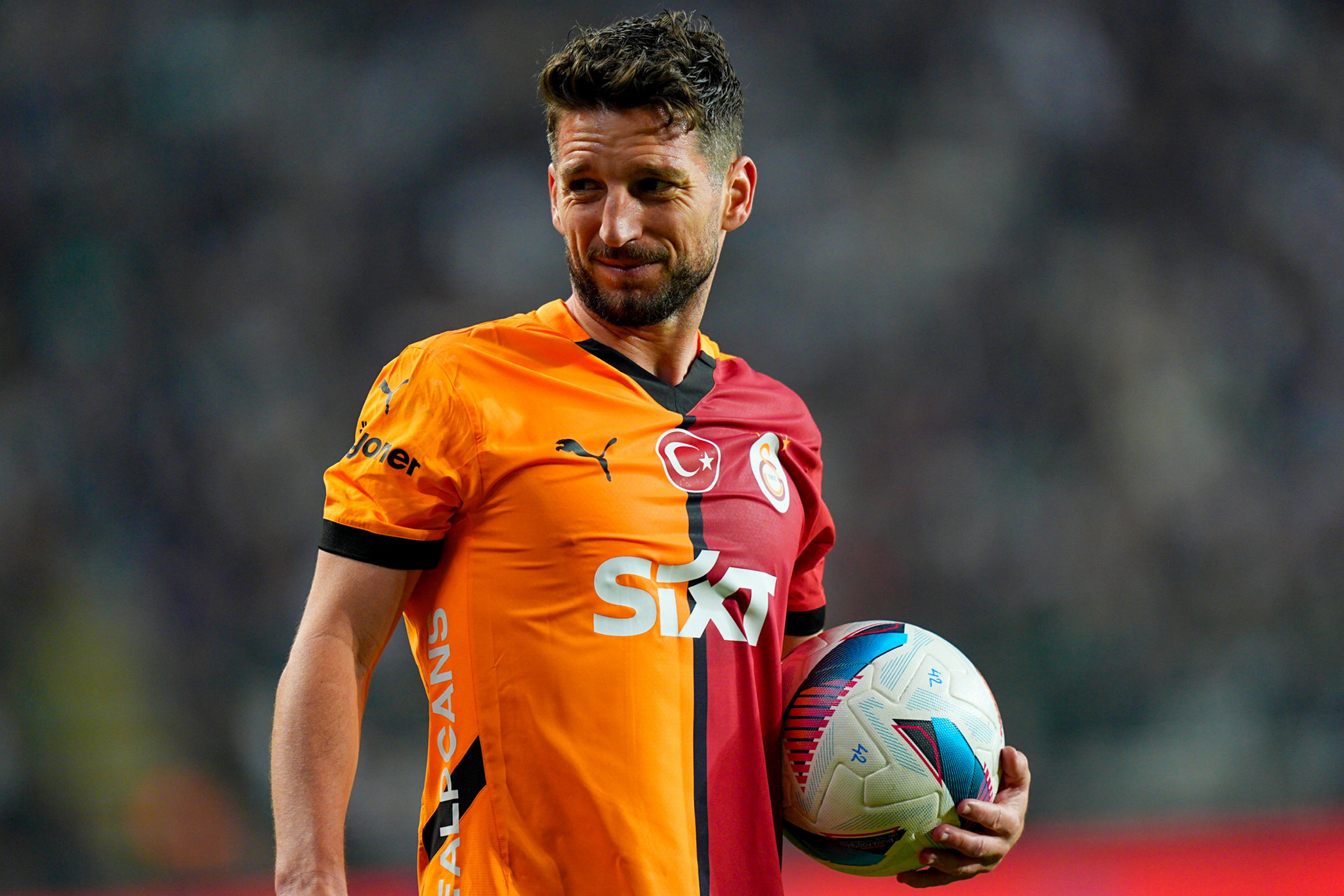 Galatasaray’dan 10 numara transfer! Geleceğin yıldızı Aslan oluyor