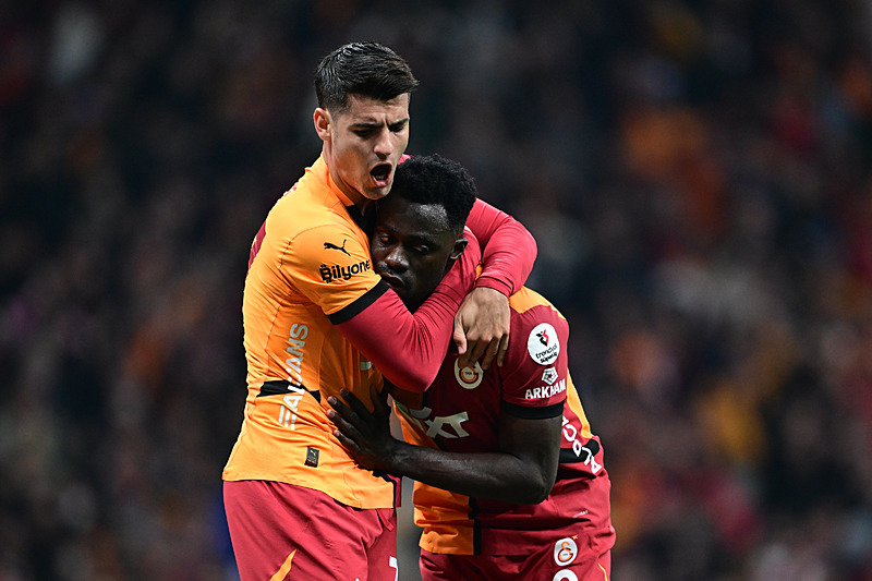 TRANSFER HABERİ - Galatasaray’dan Davinson Sanchez kararı!