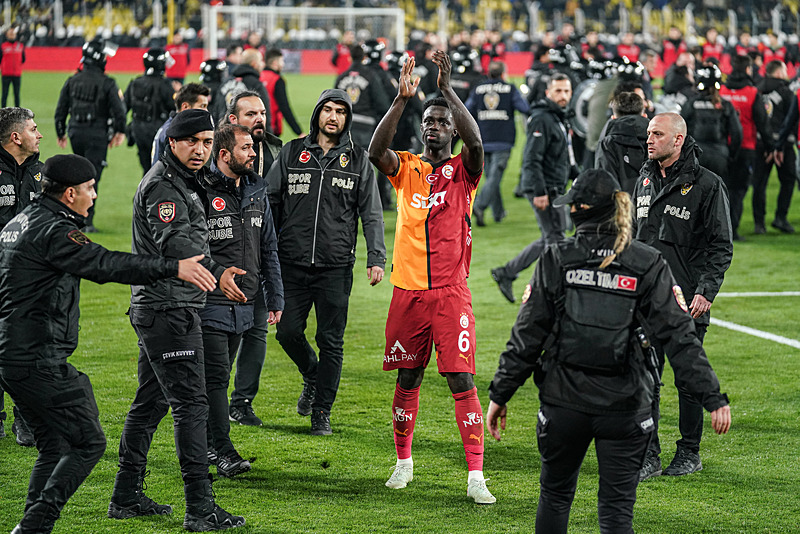 TRANSFER HABERİ - Galatasaray’dan Davinson Sanchez kararı!