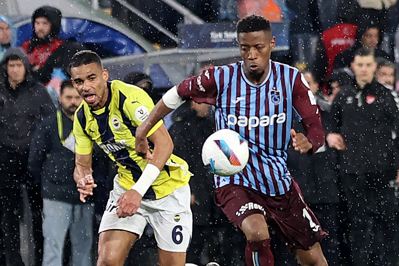 TRANSFER HABERİ: Marsilya’dan Fenerbahçe’ye 3’lü kıskaç! Mourinho 2 ismin ayrılığına onay verdi