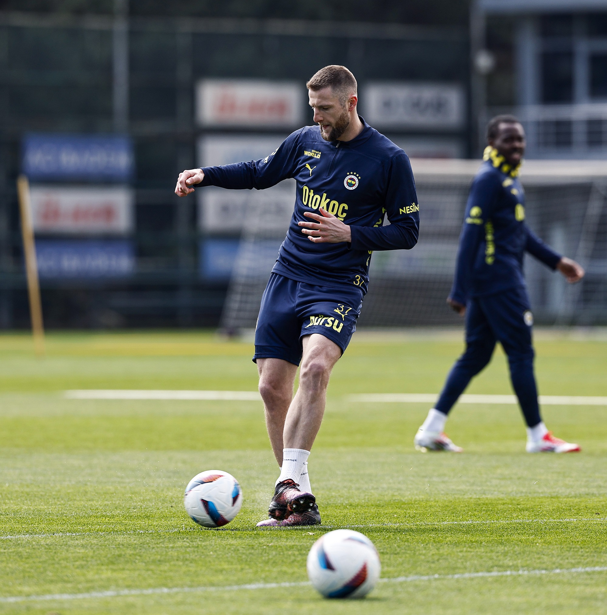 Milan Skriniar Fenerbahçe’de kalacak mı? İngiliz basınından flaş iddia!