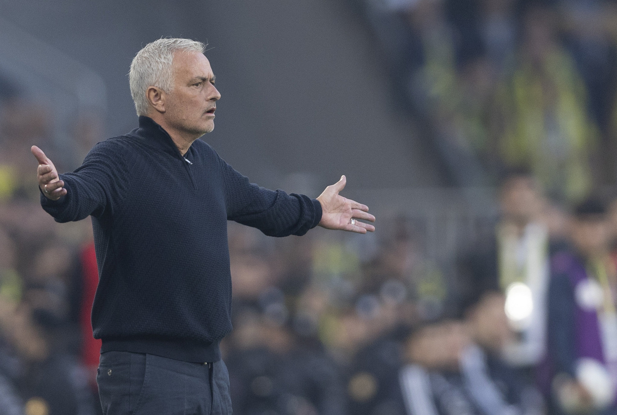 Jose Mourinho’nun Fenerbahçe’deki geleceği netleşti! Saat 22.00 detayı