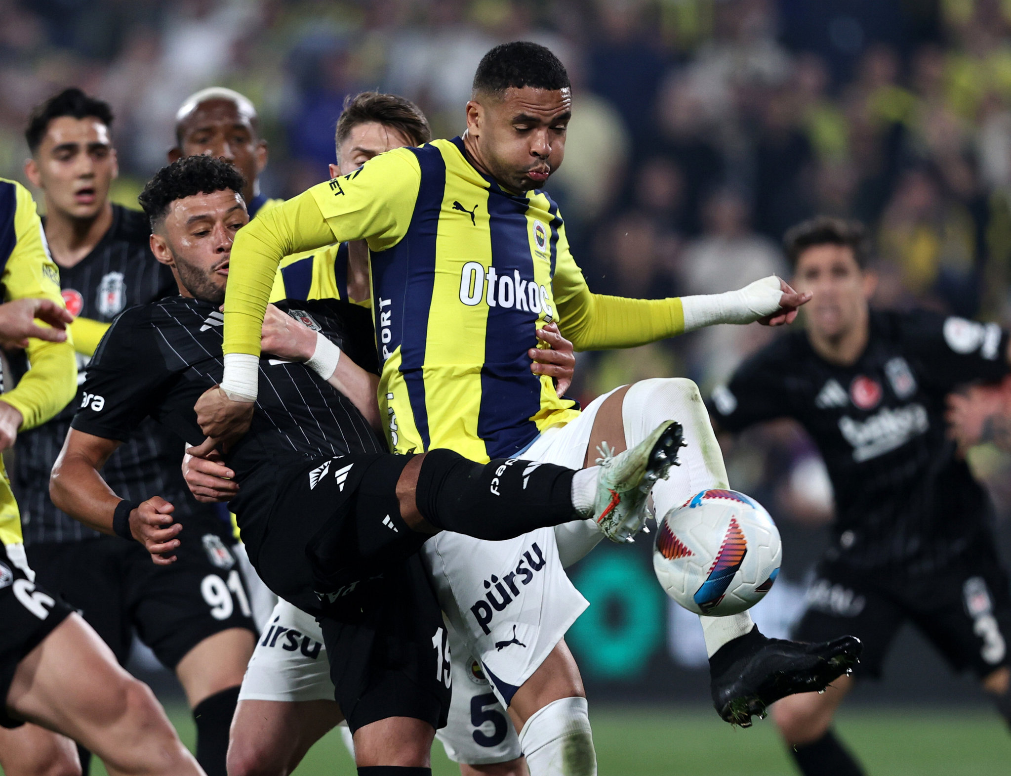 TRANSFER HABERİ: Fenerbahçe’ye büyük piyango! 60 milyon Euro...