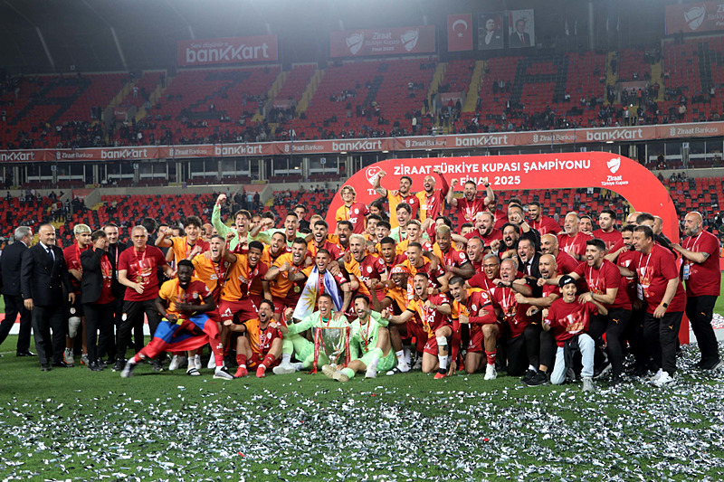 TRANSFER HABERLERİ | Galatasaray’dan 22 milyon Euro’luk yıldıza kanca! Gelecek sezon...