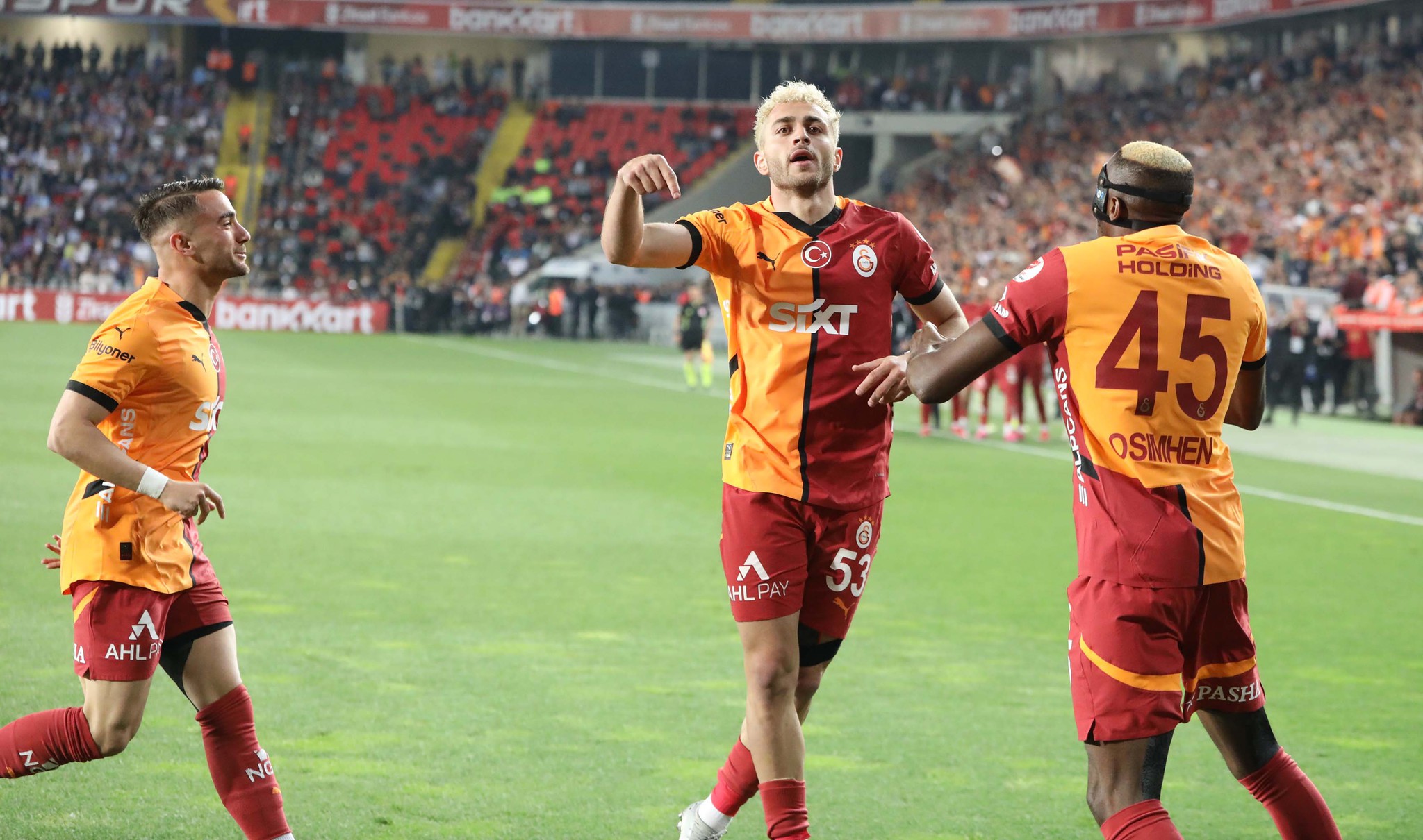 Galatasaray’a yeni Osimhen! Cimbom’dan scout transferi