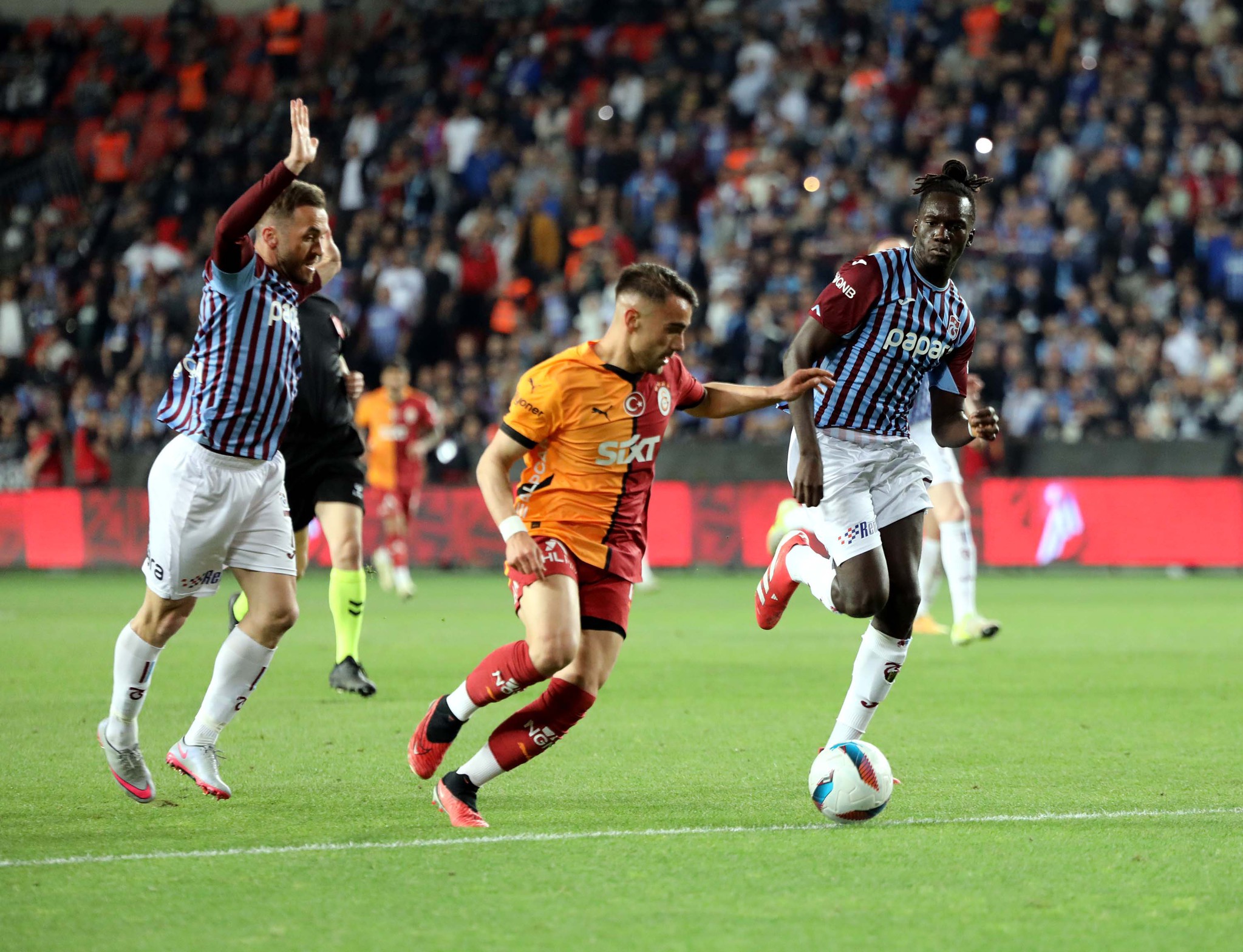 Galatasaray’a yeni Osimhen! Cimbom’dan scout transferi