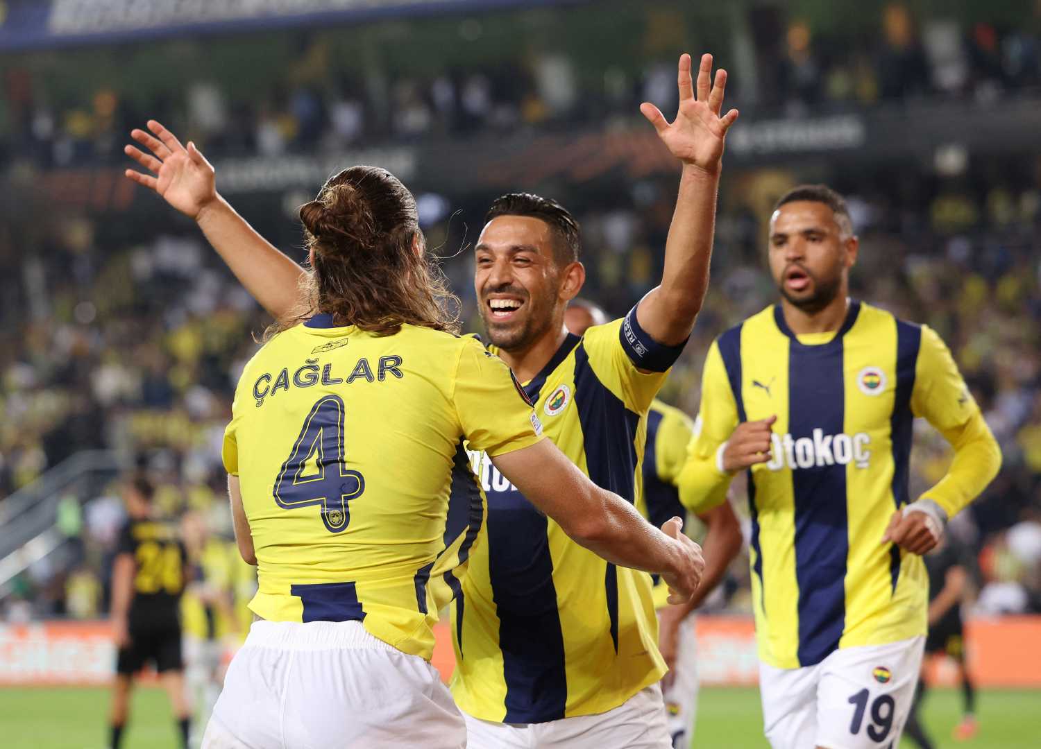 TRANSFER HABERİ: Fenerbahçe’de İrfan Can Kahveci krizi!