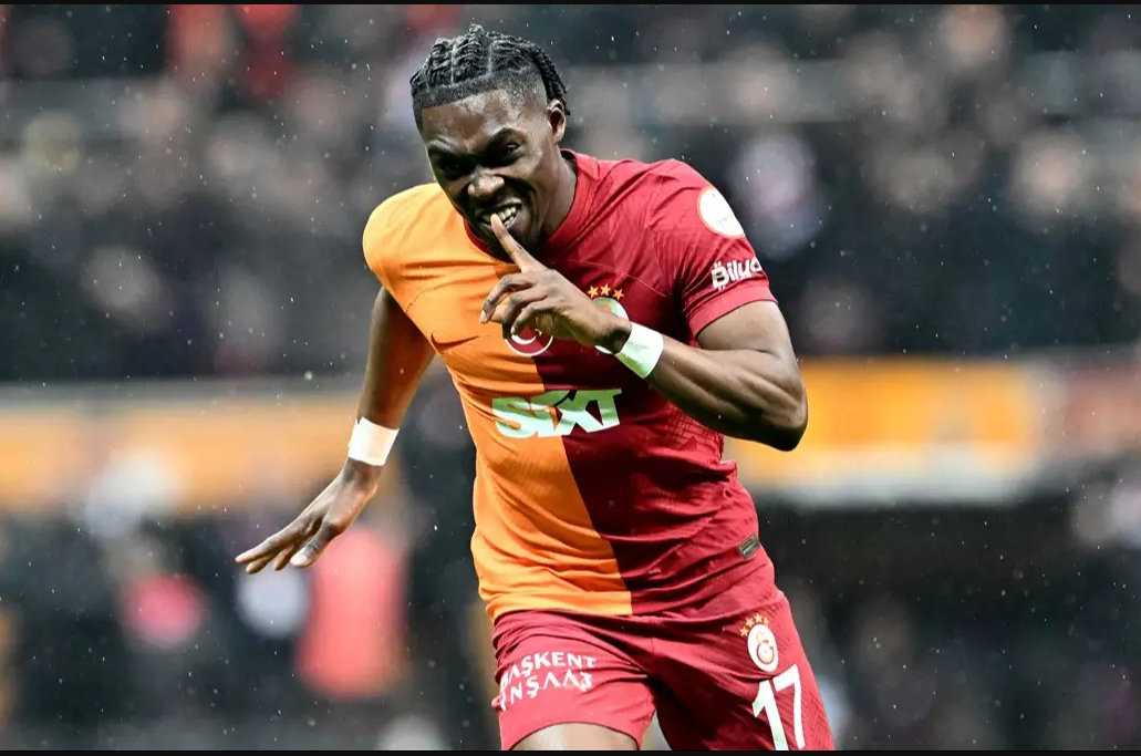 TRANSFER HABERİ: Galatasaray’da Derrick Köhn sürprizi! Süper Lig ekibine gidiyor