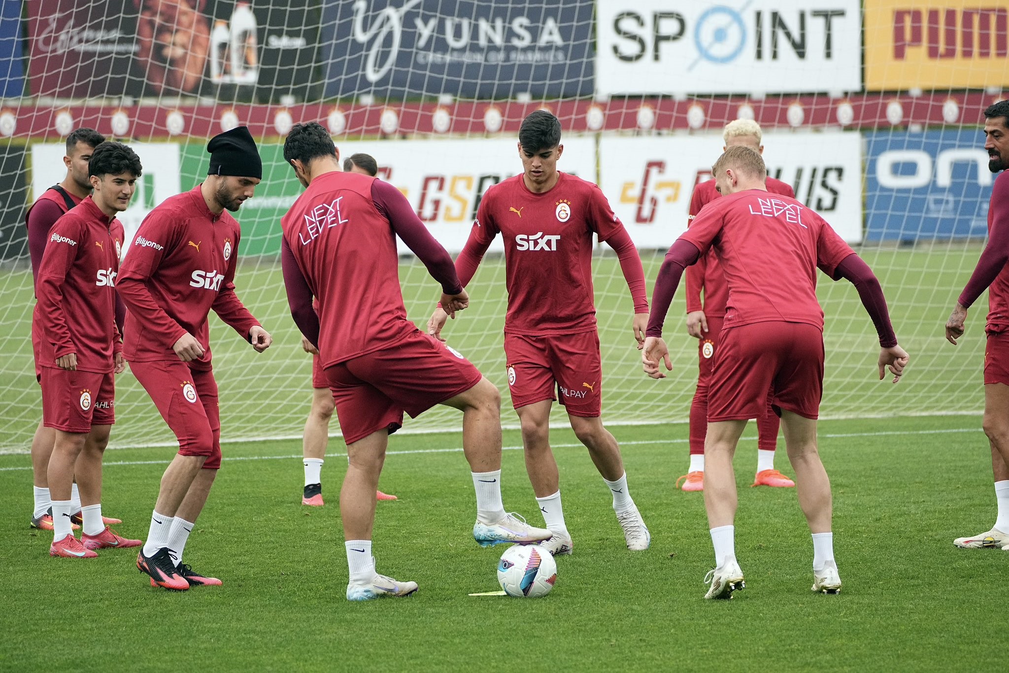 Galatasaray şampiyonluk için sahada! İşte Okan Buruk’un Bellona Kayserispor maçı 11’i