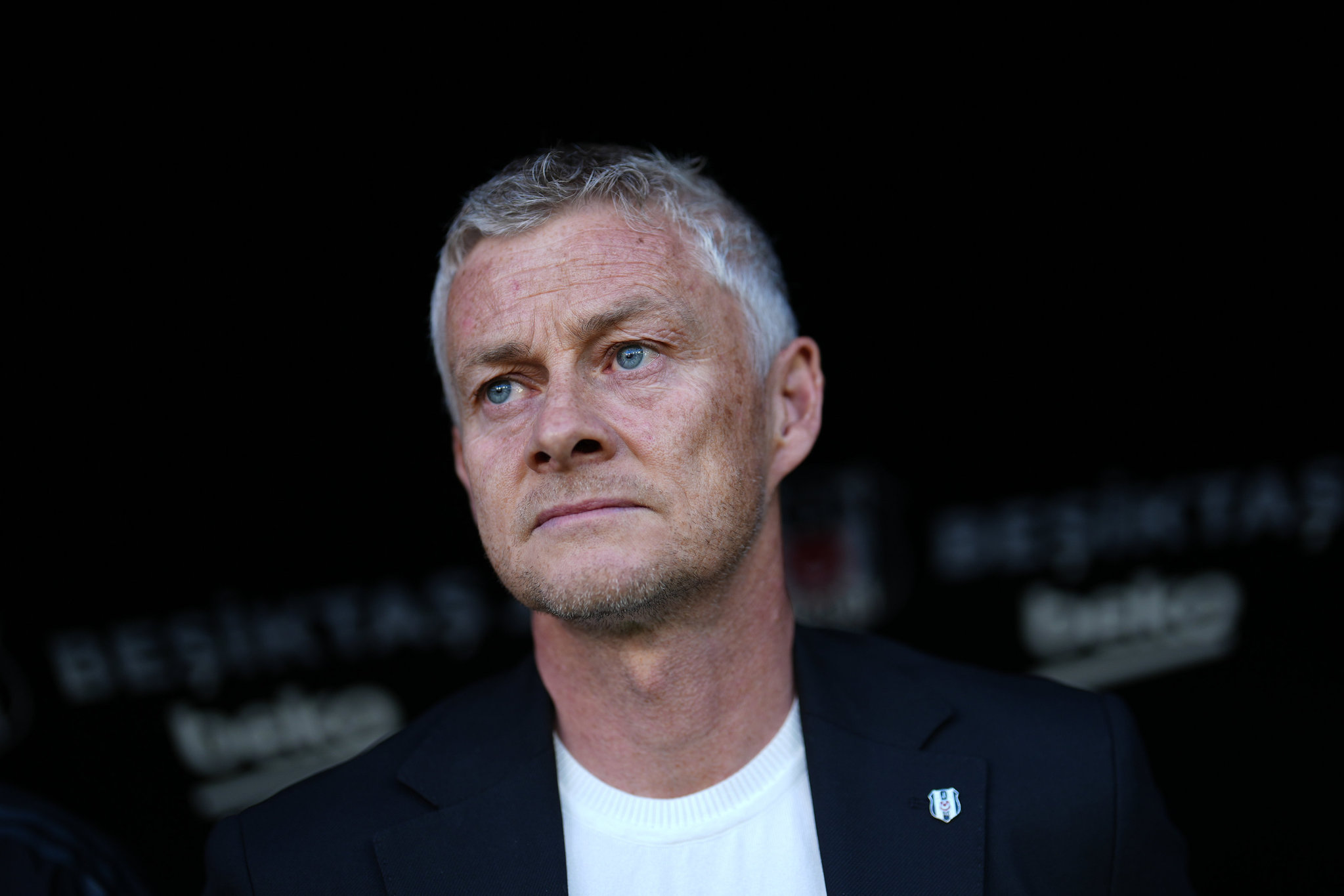 TRANSFER HABERİ: Beşiktaş’ta 4 ayrılık birden! Solskjaer biletlerini kesti