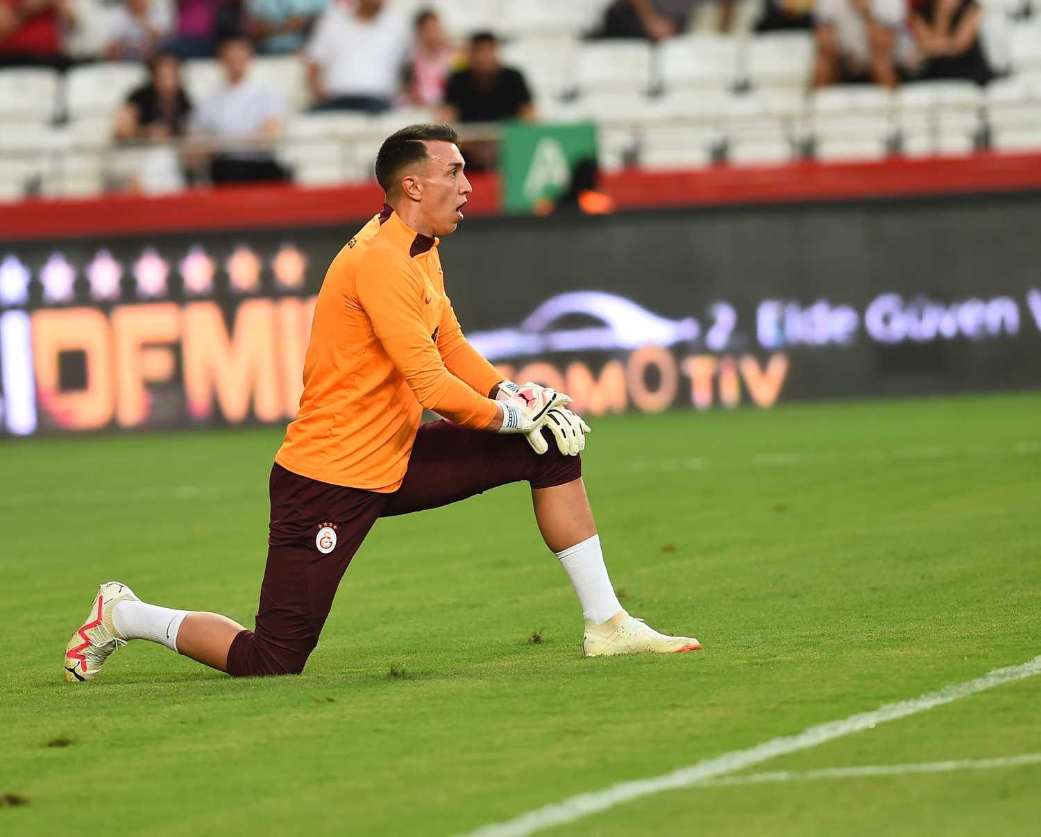 TRANSFER HABERİ: Muslera’dan Galatasaray’a şok cevap! Bunu kimse beklemiyordu