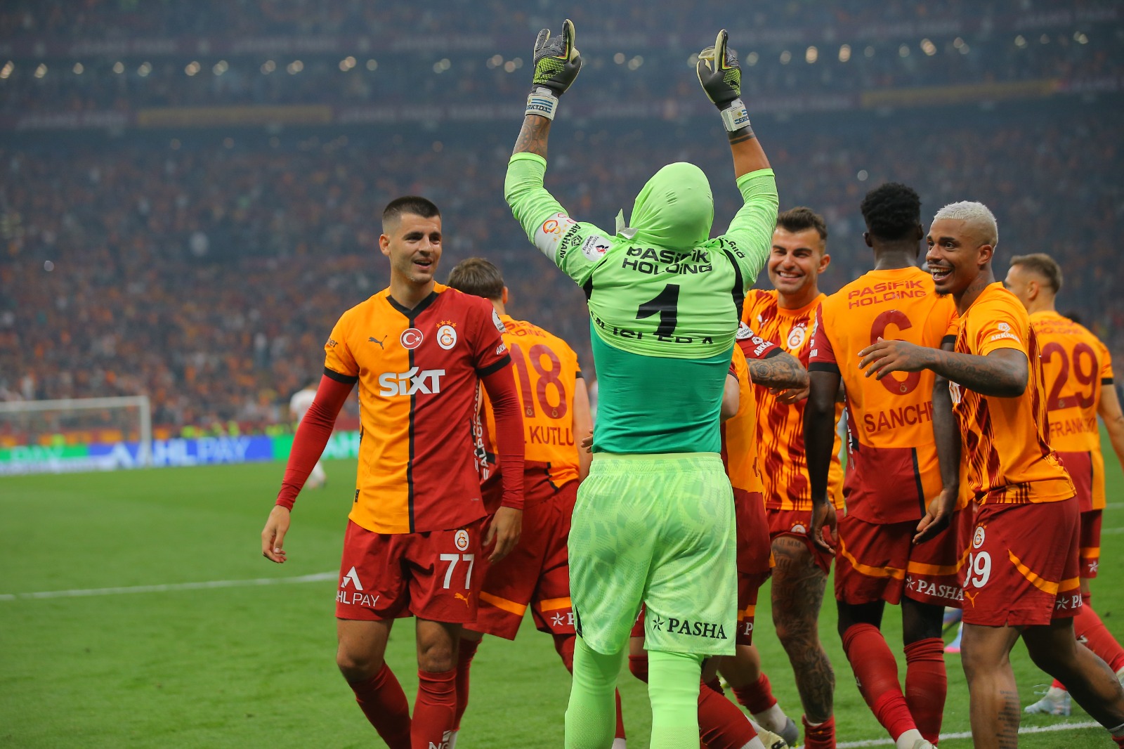 Galatasaray’ın Şampiyonlar Ligi’ndeki muhtemel rakipleri belli oldu