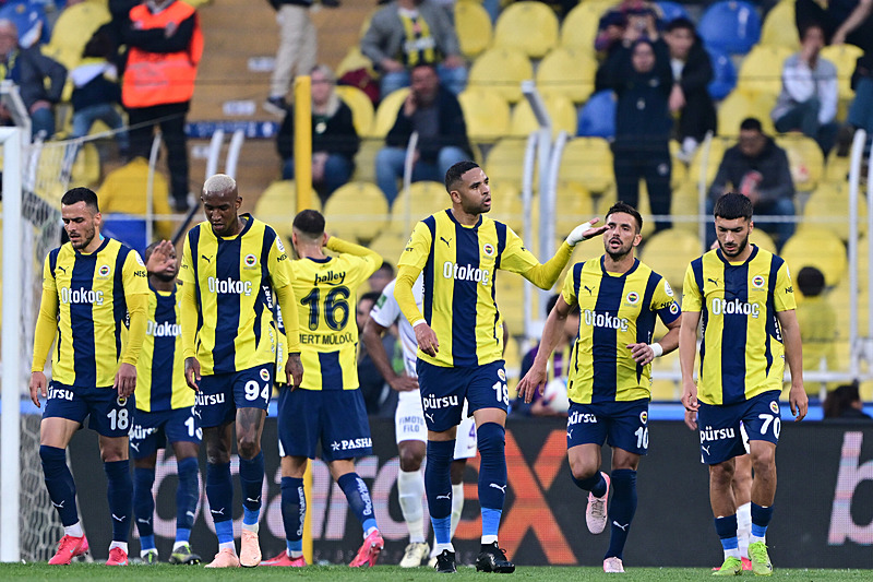 TRANSFER HABERİ - Fenerbahçe’den dev golcü hamlesi! Osimhen seviyesinde yıldız geliyor