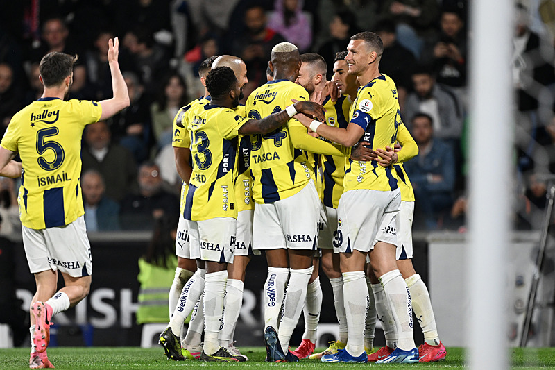 TRANSFER HABERİ - Fenerbahçe’den dev golcü hamlesi! Osimhen seviyesinde yıldız geliyor
