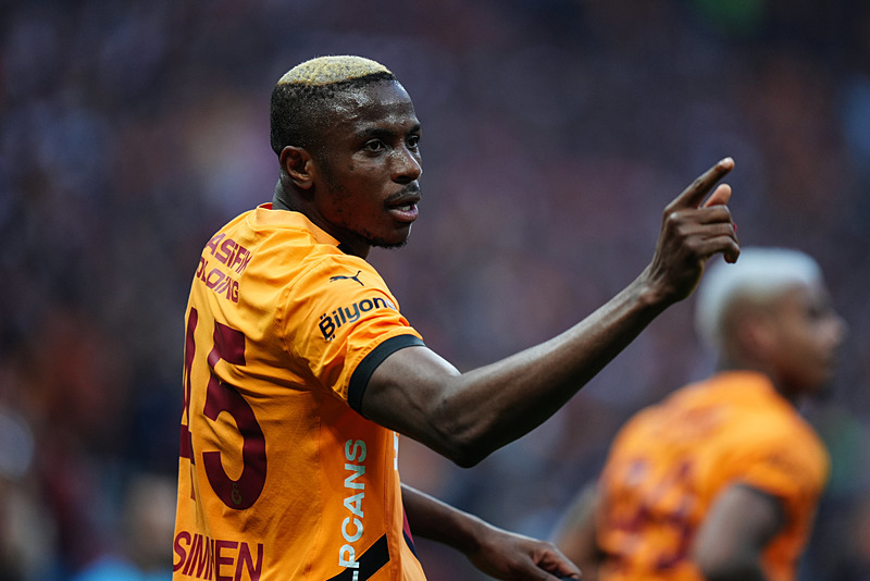 Galatasaray Osimhen’in kararını bekliyor! Transferde 6 rakip birden
