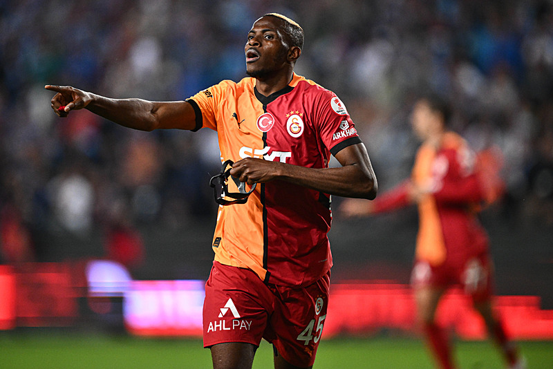 Galatasaray Osimhen’in kararını bekliyor! Transferde 6 rakip birden