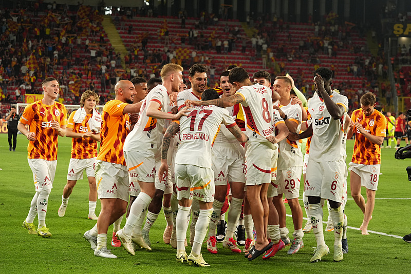 Galatasaray’da ayrılık! Beklentileri karşılayamamıştı