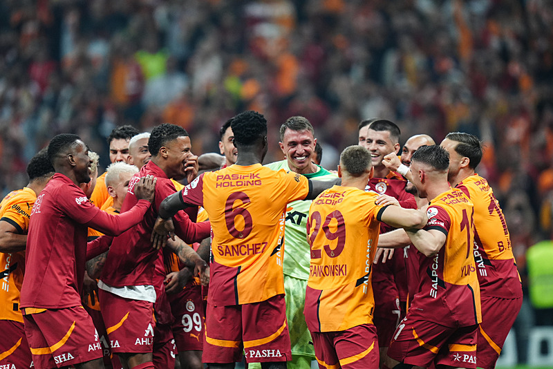 Galatasaray’da ayrılık! Beklentileri karşılayamamıştı