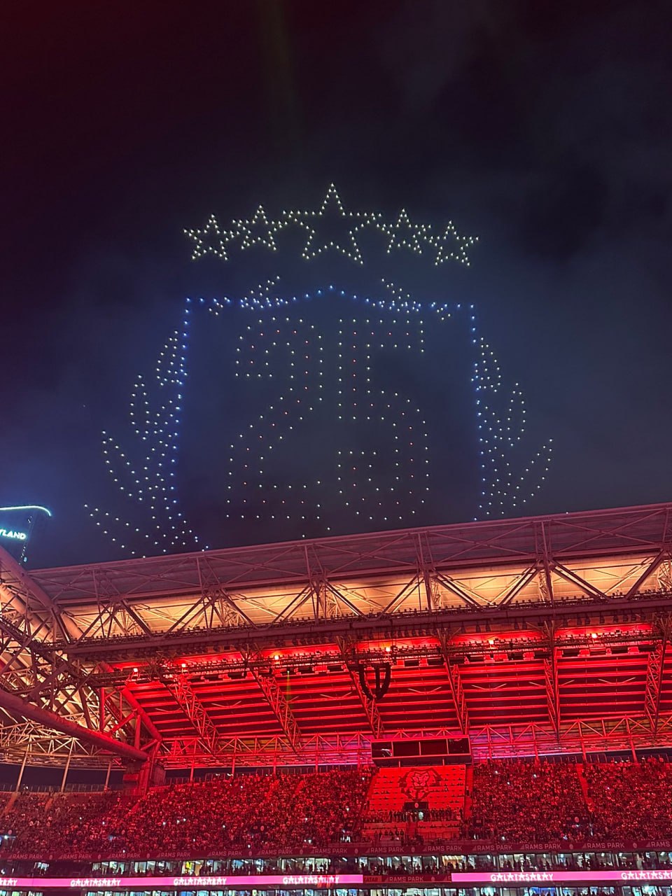 Galatasaray’dan 5. yıldız için drone şov