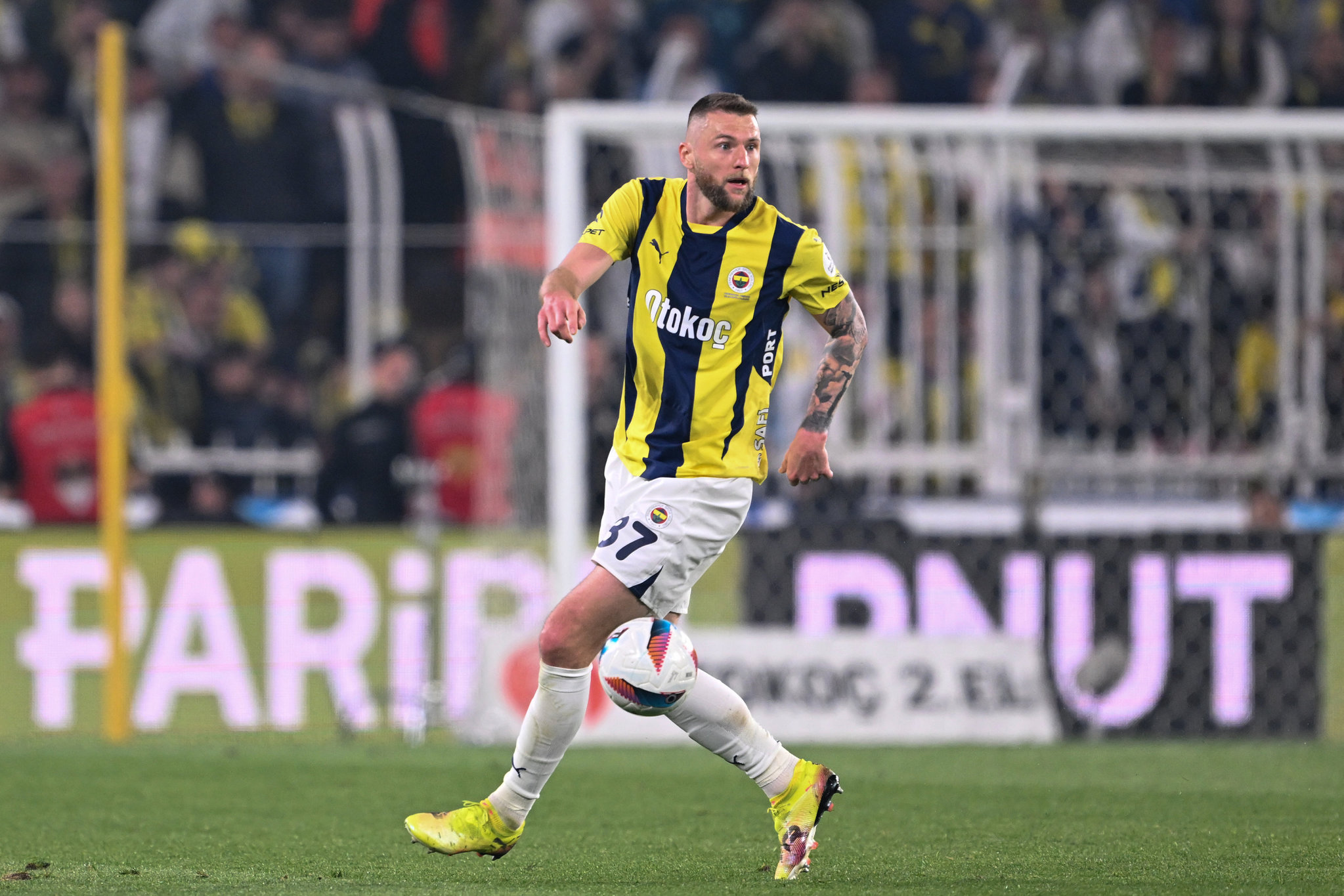 Milan Skriniar Fenerbahçe’de kalacak mı? PSG’nin istediği bonservis bedeli belli oldu