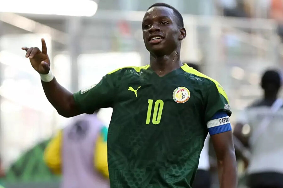 TRANSFER HABERİ - Diouf’un Fenerbahçe tercihinde flaş Sadio Mane detayı! Önerisini reddetti