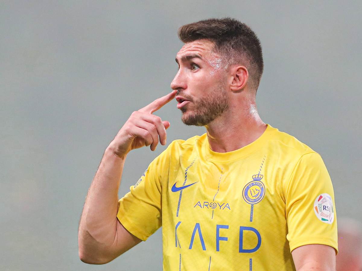 TRANSFER HABERİ - Galatasaray’dan savunmaya dev hamle! İspanyol stoper gündemde