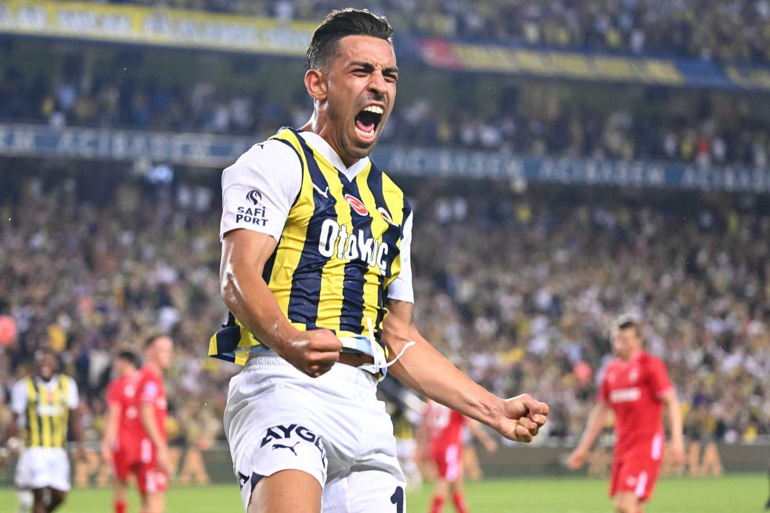 İrfan Can Kahveci: Kötü günlere geri dönmemek için çok çalışyorum