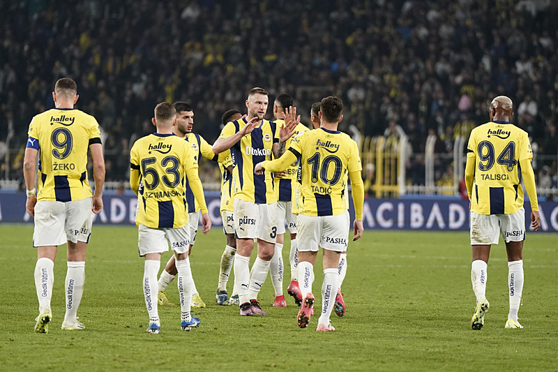 Fenerbahçe’ye 3 golcü birden! Transferlerde flaş Talisca detayı