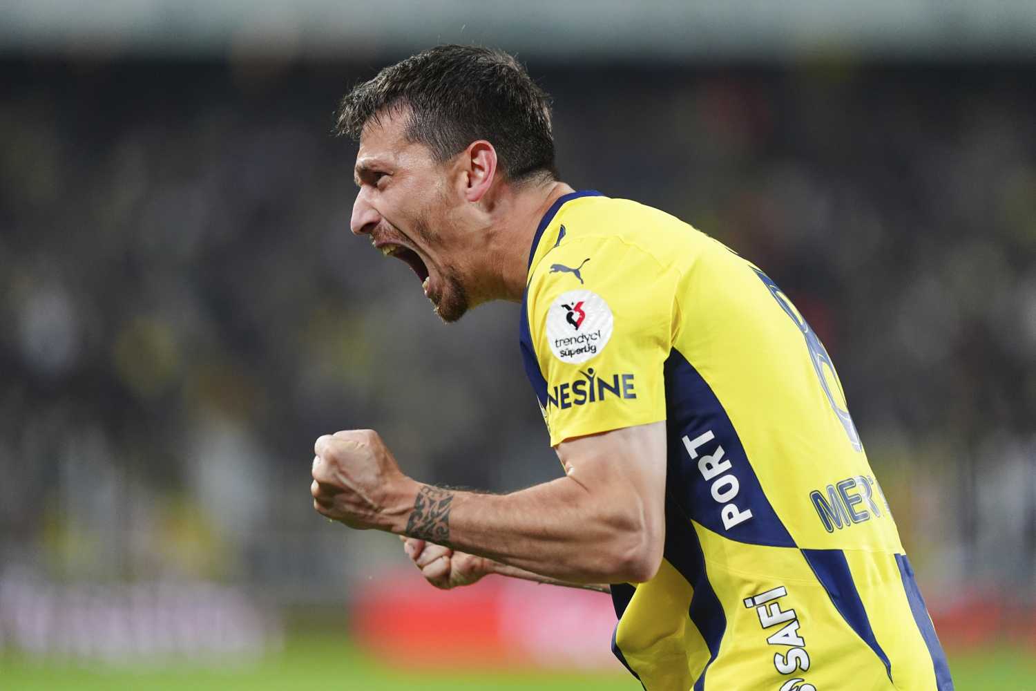 TRANSFER HABERİ: Fenerbahçe’de Mert Hakan Yandaş sürprizi! Yollar ayrılıyor mu?