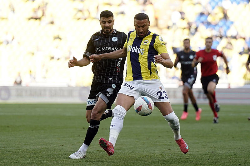 Fenerbahçe’den sürpriz transfer! Eski yıldız geri dönüyor