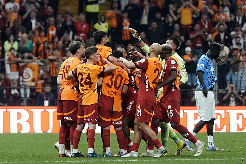 TRANSFER HABERİ: Galatasaray’a 21’lik yetenek! Juventus’un göz bebeği Aslan oluyor