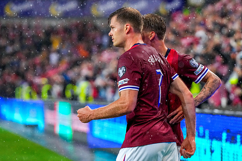 TRANSFER HABERLERİ | Fenerbahçe’den Alexander Sörloth bombası!
