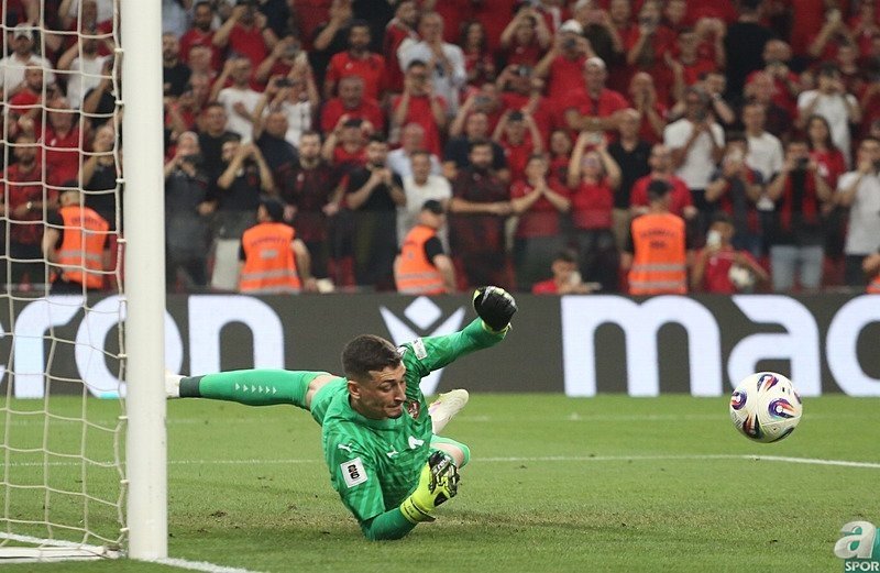 TRANSFER HABERİ: Galatasaray’da rota yeniden Petrovic!