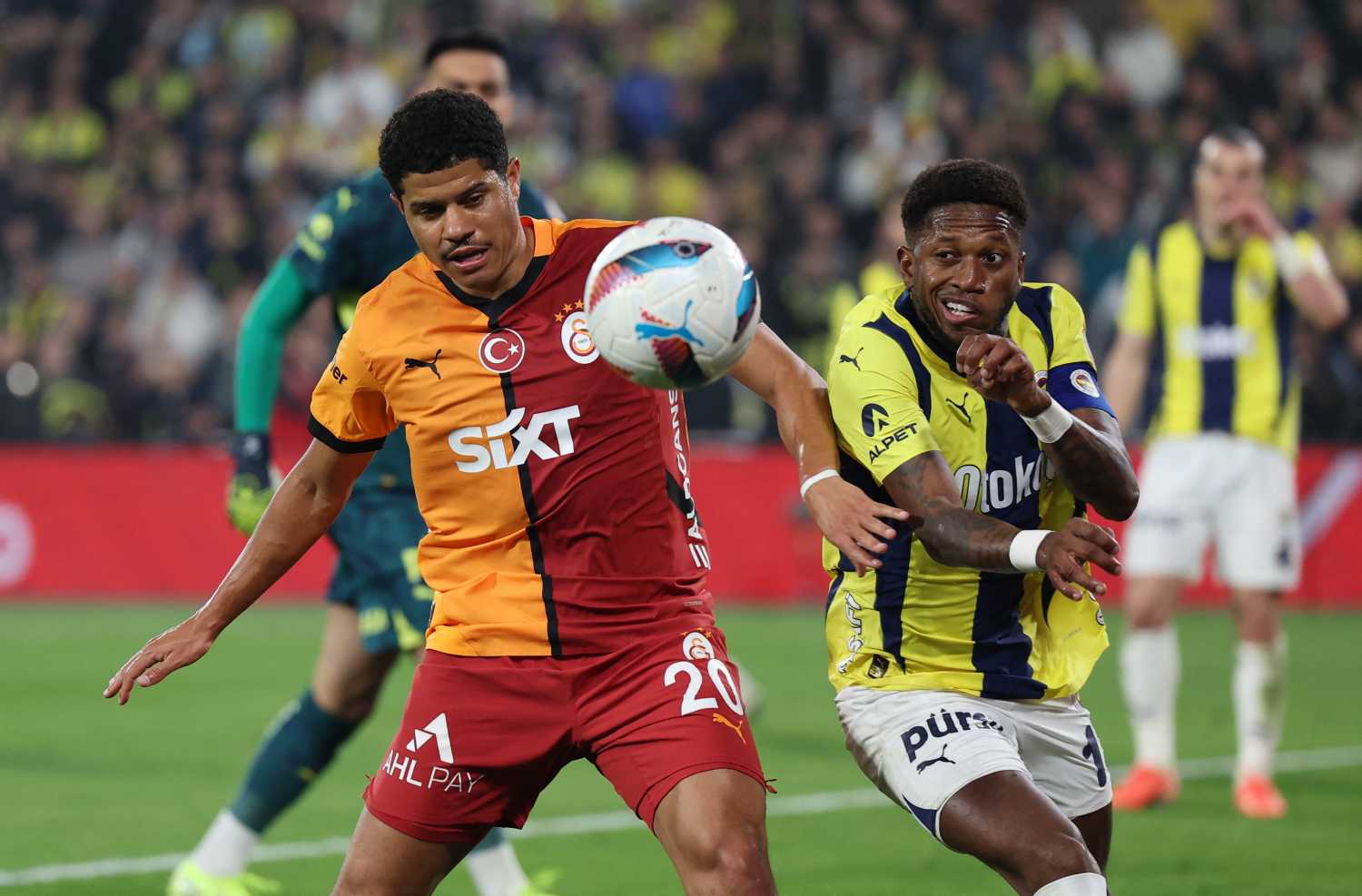 Fenerbahçe’de flaş transfer gelişmesi! Fred...