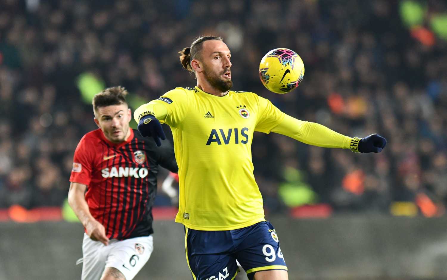 TRANSFER HABERİ: Fenerbahçe’nin eski yıldızı Beşiktaş’a! Herkes Osayi-Samuel derken...