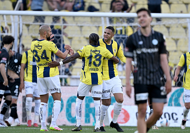 Fenerbahçe’de maaş krizi! 3 futbolcu...