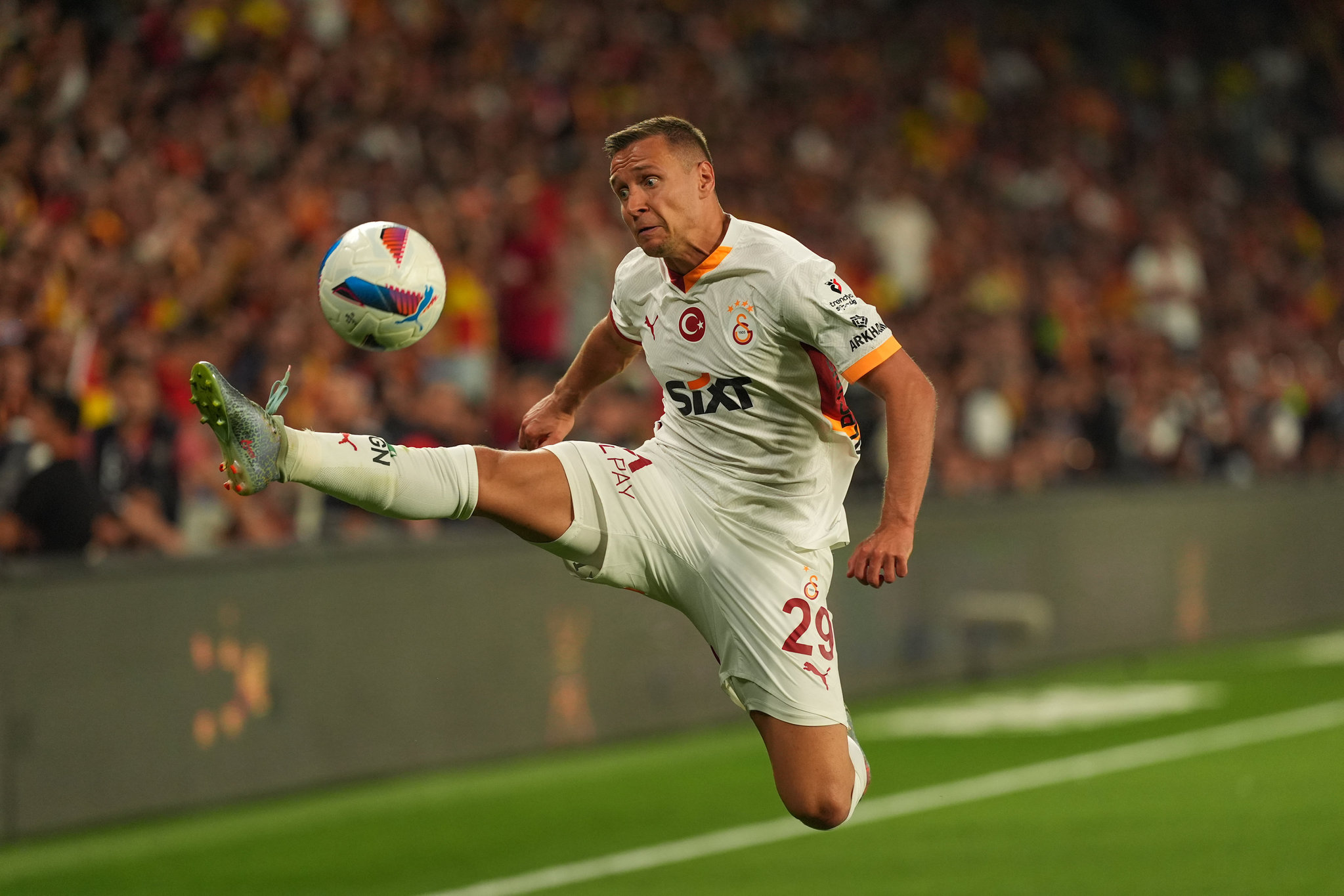 Galatasaray’a transferde Frankowski piyangosu!