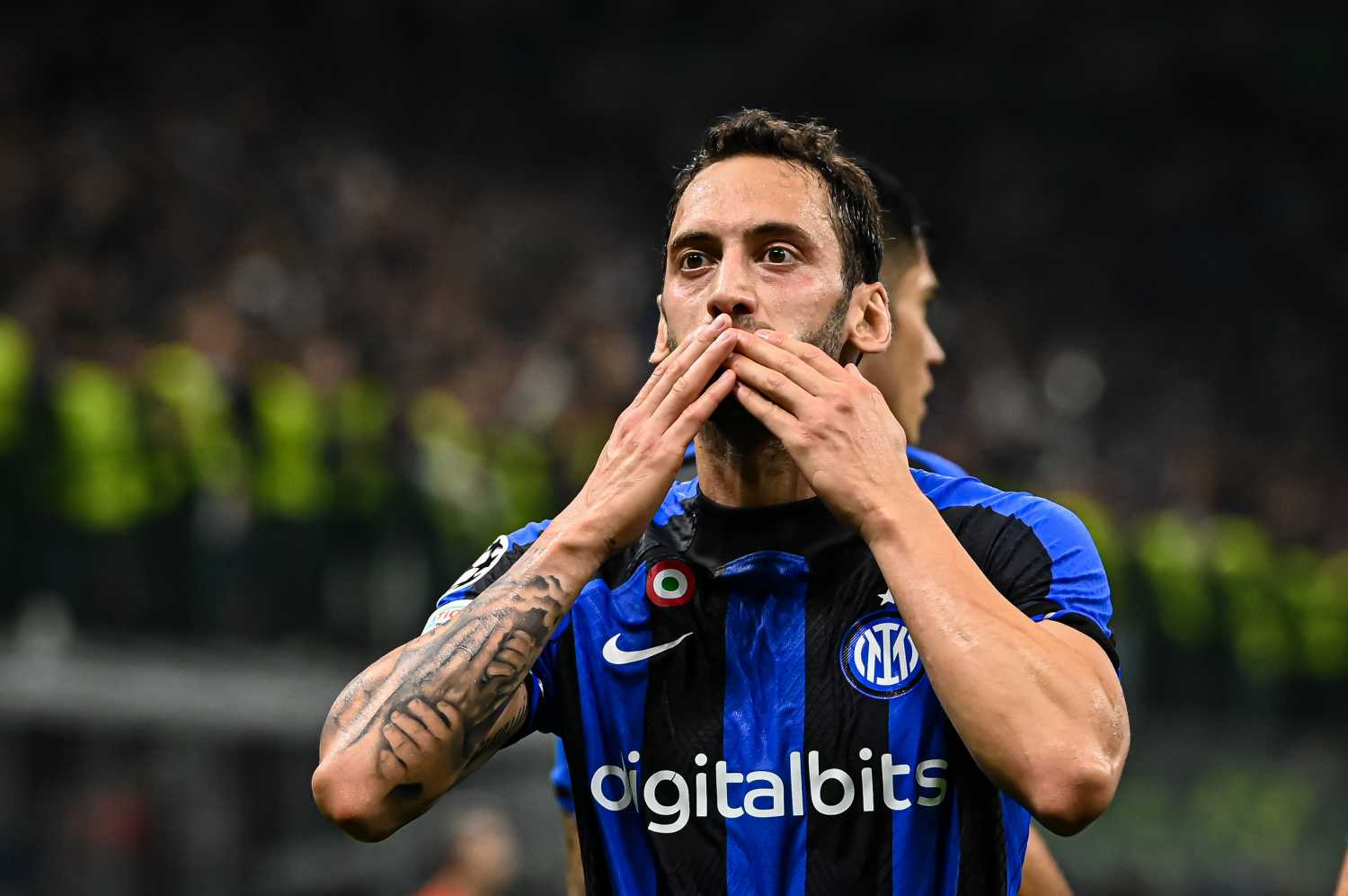 TRANSFER HABERİ: Hakan Çalhanoğlu transferinde görüşmeler başlıyor!