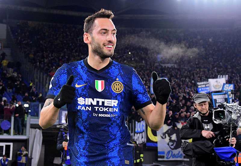 TRANSFER HABERİ: Hakan Çalhanoğlu transferinde görüşmeler başlıyor!