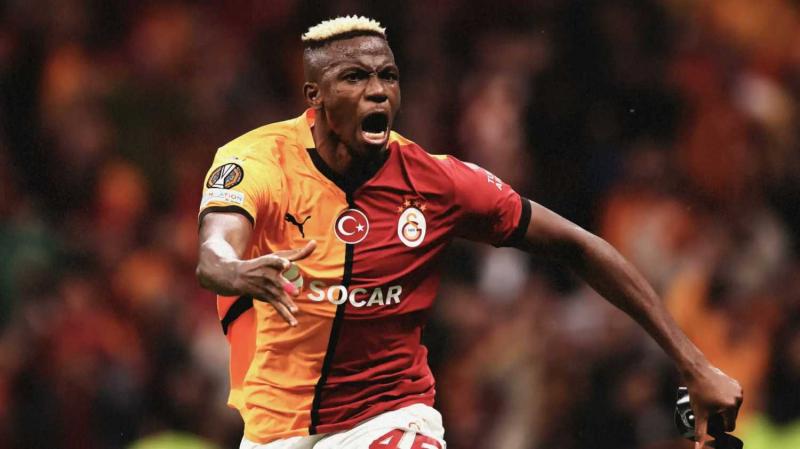 TRANSFER HABERLERİ | Galatasaray’da herkesi ters köşe eden forvet kararı!