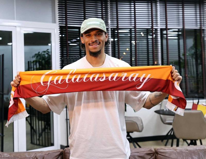 TRANSFER HABERLERİ | Galatasaray’da herkesi ters köşe eden forvet kararı!