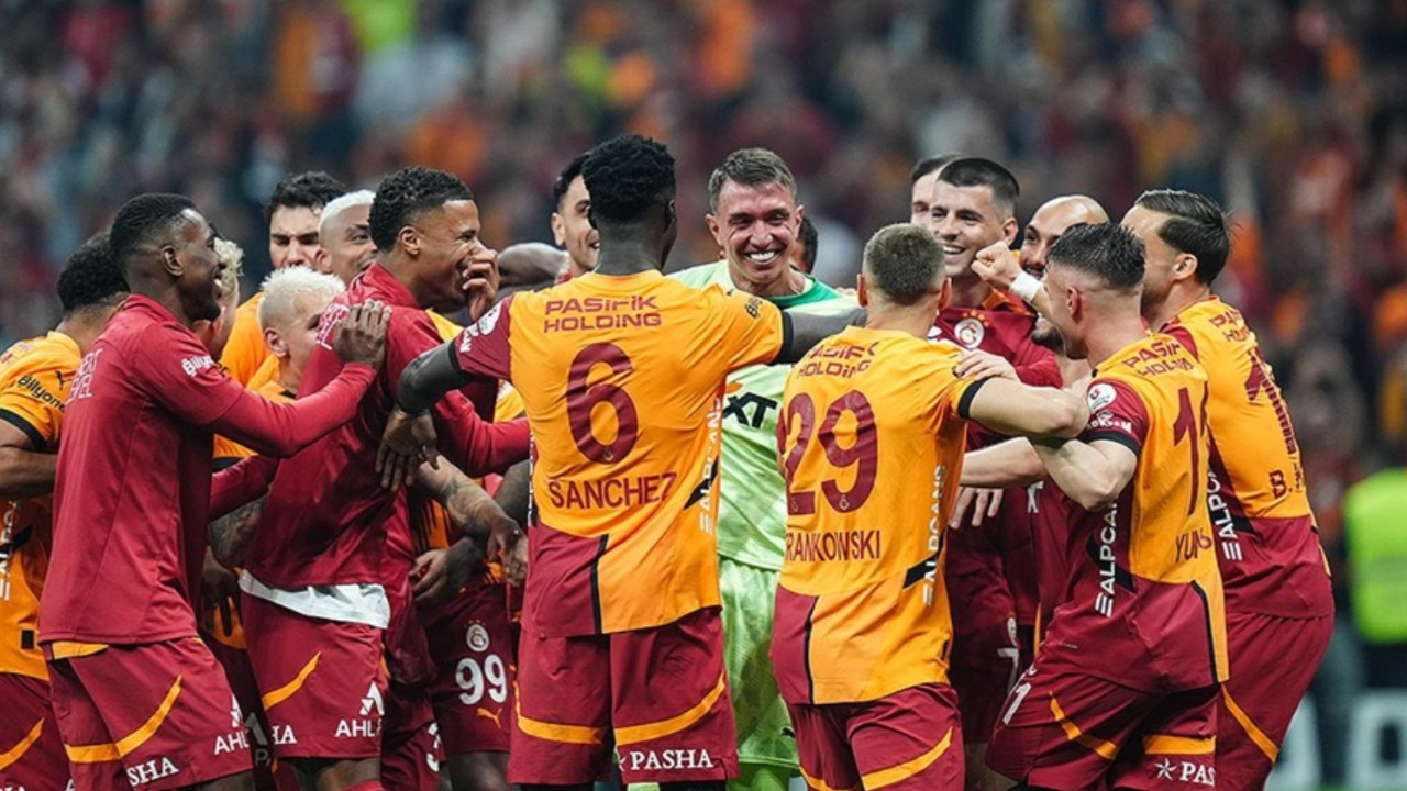 TRANSFER DERBİSİ: Fenerbahçe ve Galatasaray devreye girdi! Tam 20 milyon Euro...